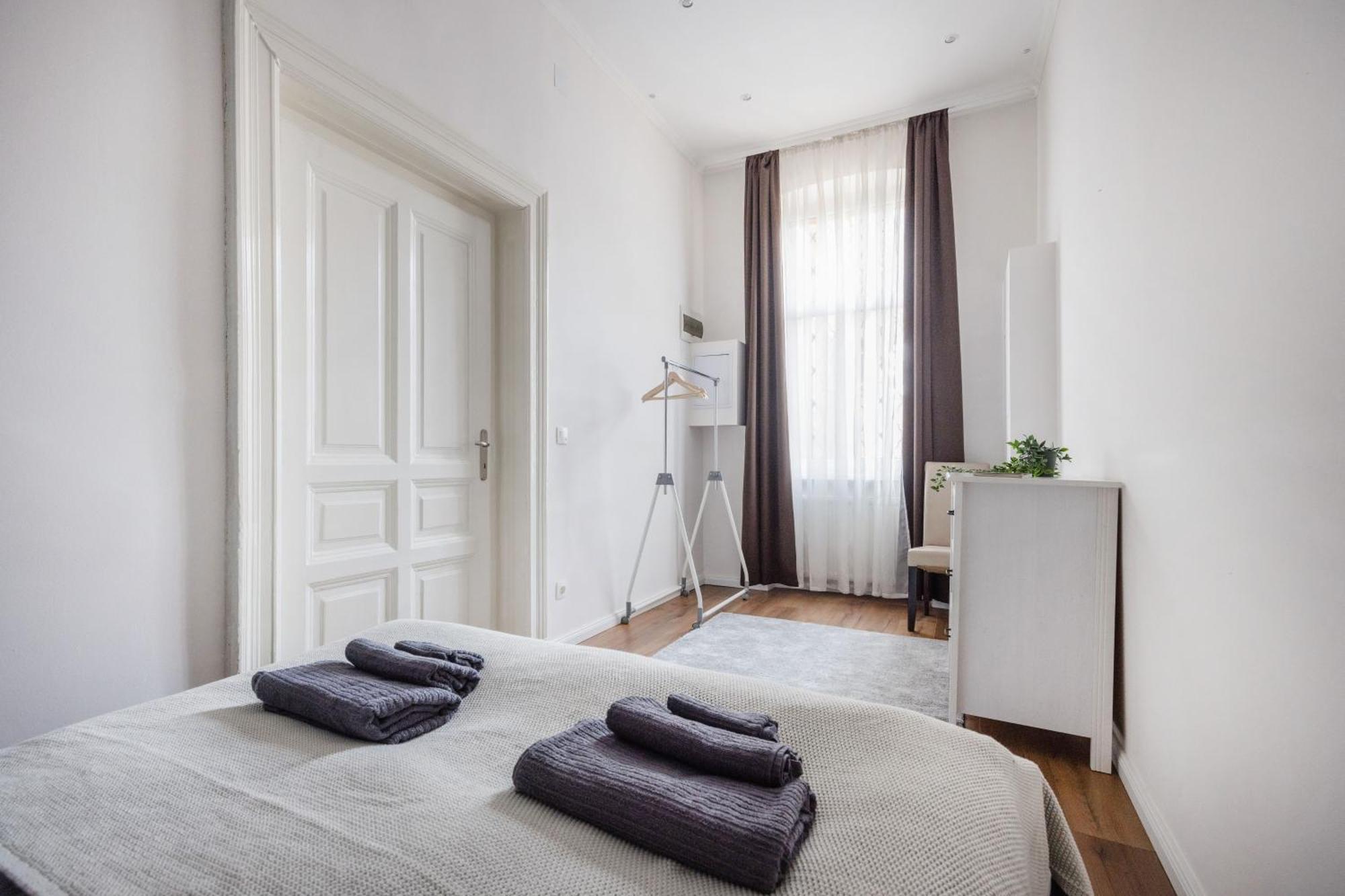 Apartment Films